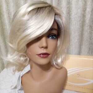 New wig #3 Gabor Bouncy Beauty SS Champagne Blonde - Lace Front Left Mono Part